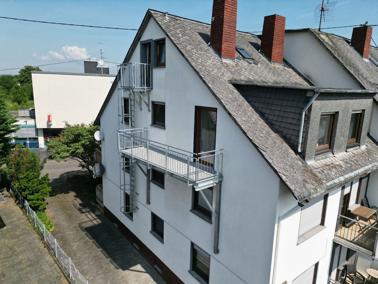 Lichtdurchflutete Dachgeschosswohnung mit Balkon in Koblenz-Kesselheim zu verkaufen!
Absofort!